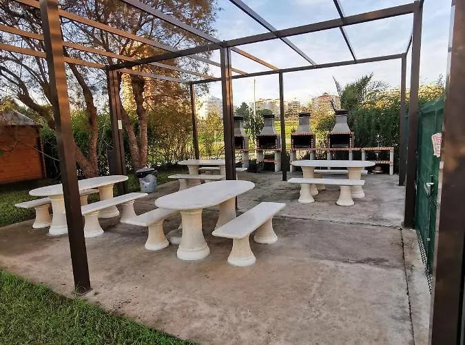 Apartamento Terrain De Tennis/piscine 800m De La Portimão